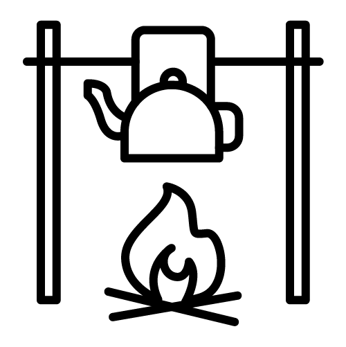 إبريق شاي على نار حطب